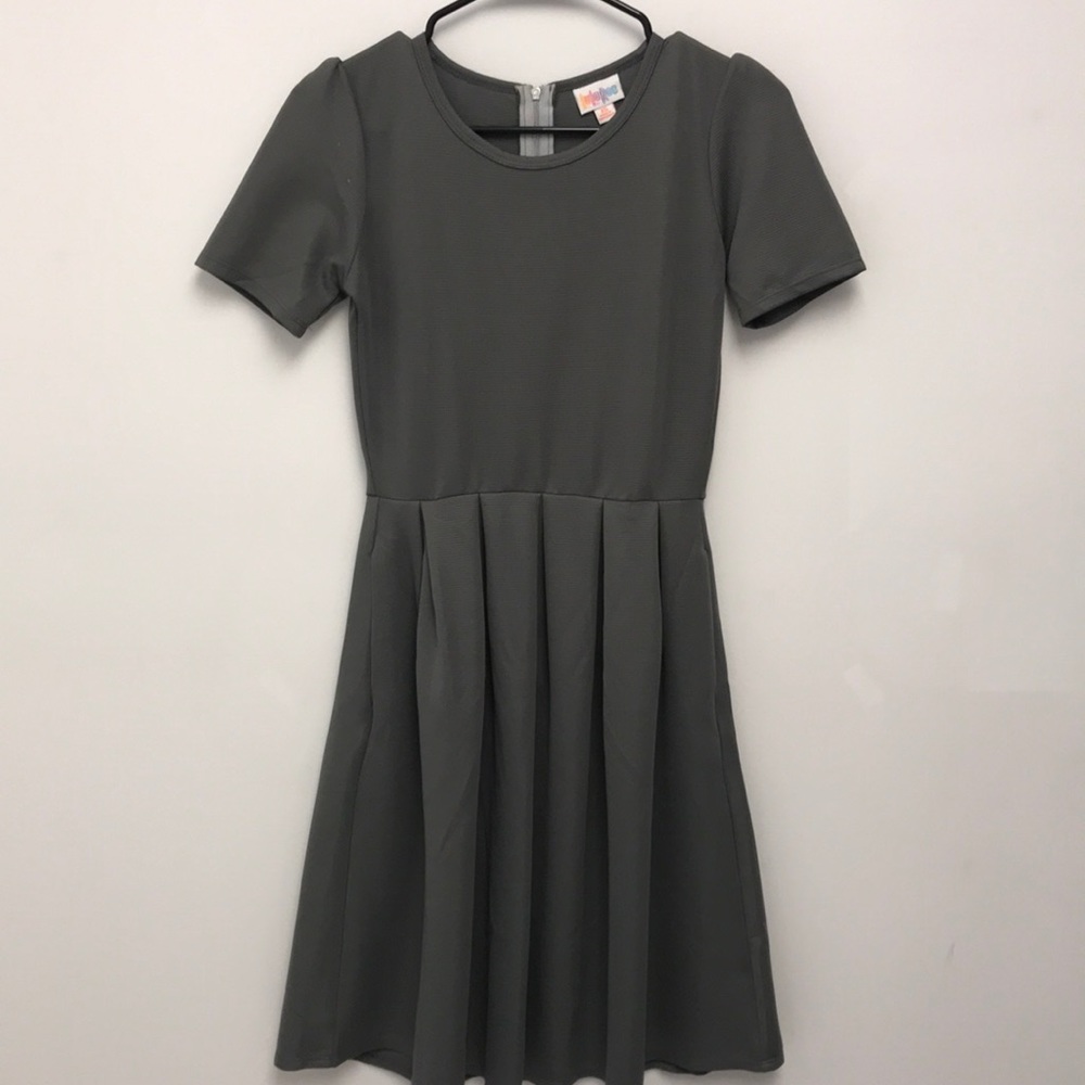 Lularoe Amelia dress